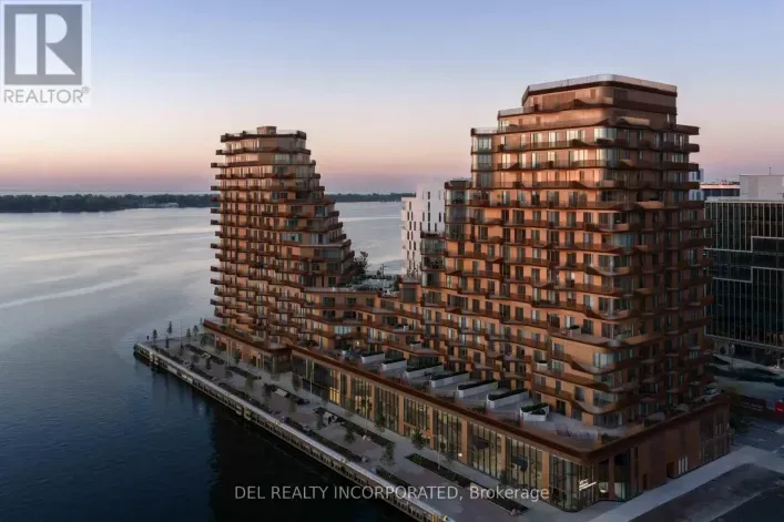 822 - 155 MERCHANTS' WHARF, Toronto