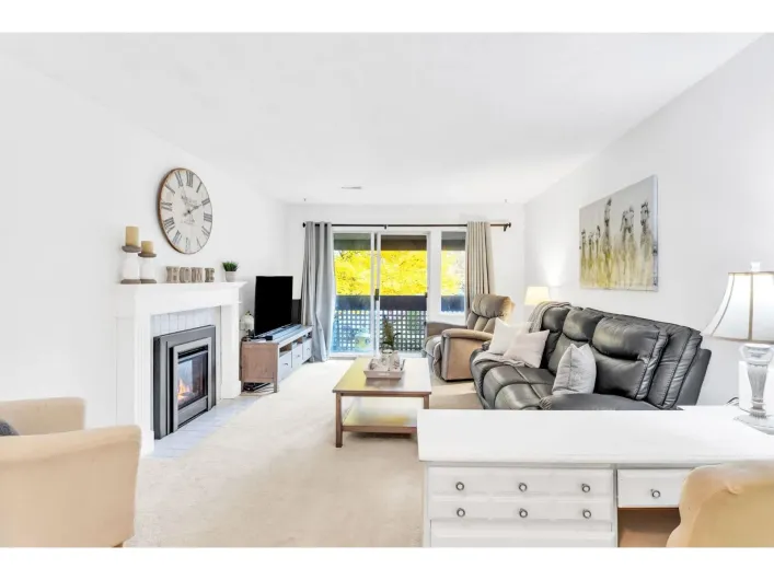 822 34909 OLD YALE ROAD, Abbotsford