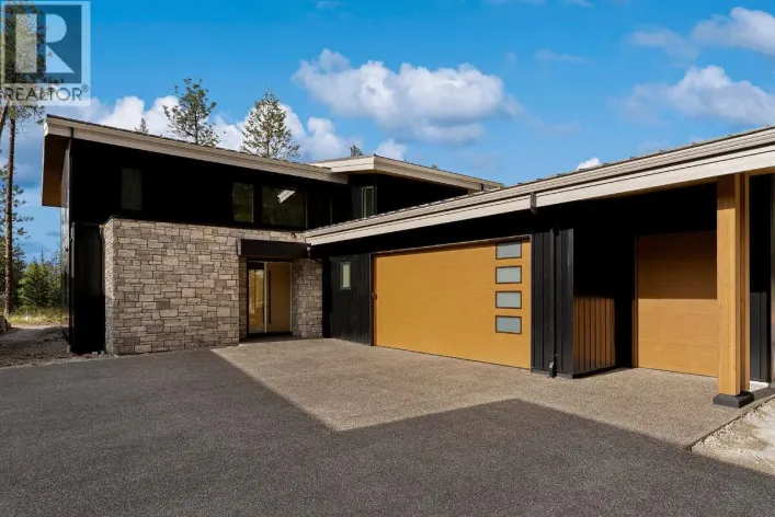 822 Predator Ridge Drive, Vernon