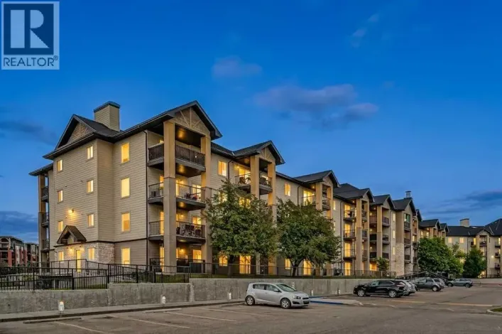 8223, 304 Mackenzie Way SW, Airdrie