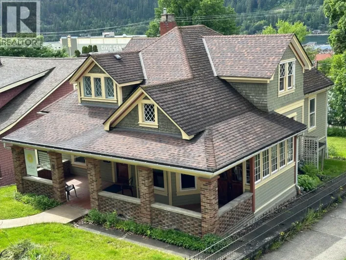 823 Baker Street, Nelson