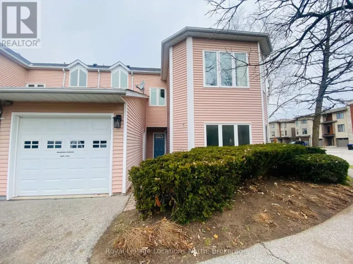 824 - 32 DAWSON DRIVE, Collingwood