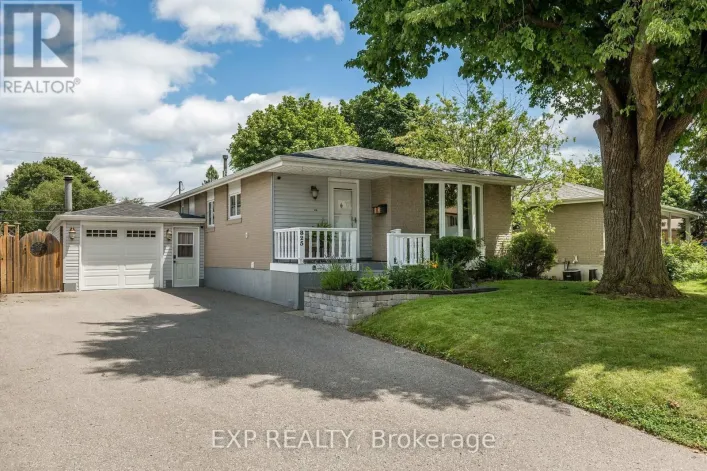 825 BEM AVENUE, Pickering