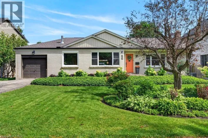 825 KING Road, Burlington