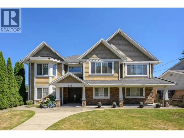 825 ROBINSON STREET, Coquitlam