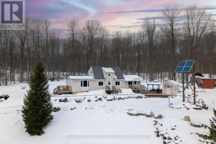 825173 GREY ROAD 40 ROAD, Grey Highlands