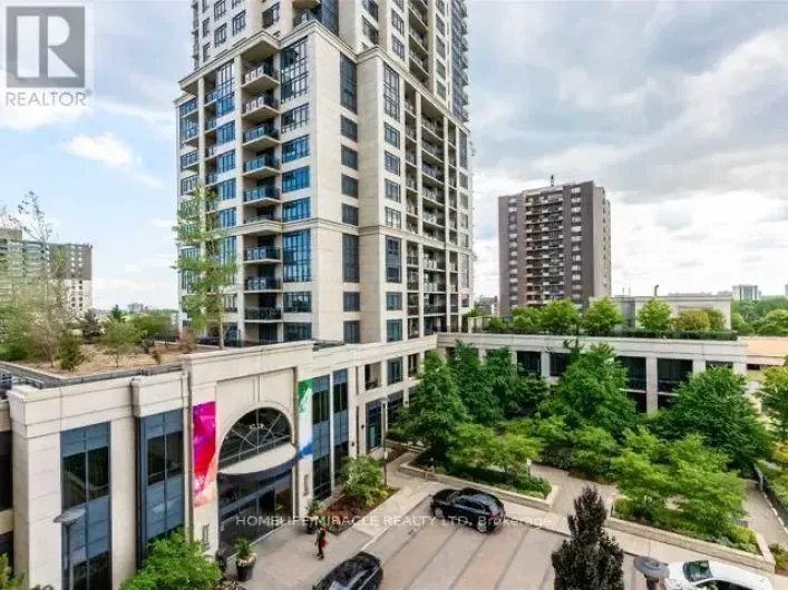 826 - 2 EVA ROAD, Toronto
