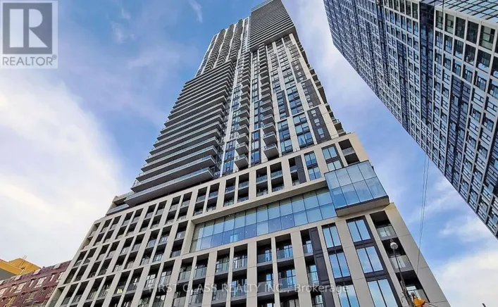 Apartment for sale: 826 - 251 JARVIS STREET, Toronto