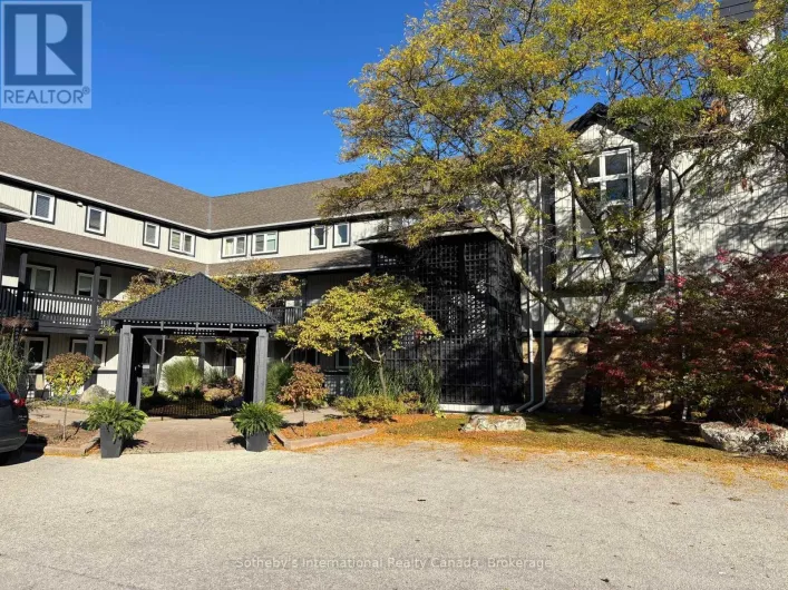 826 SUNCREST CIRCLE, Collingwood