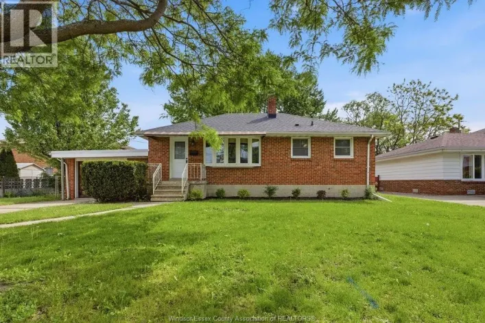 826 WATSON AVENUE, Windsor
