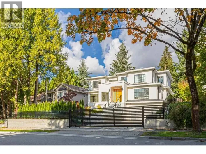 8267 GOVERNMENT ROAD, Burnaby