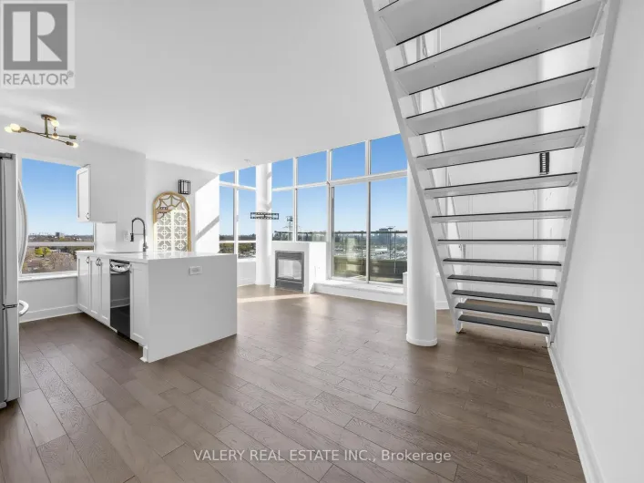 827 - 250 MANITOBA STREET, Toronto