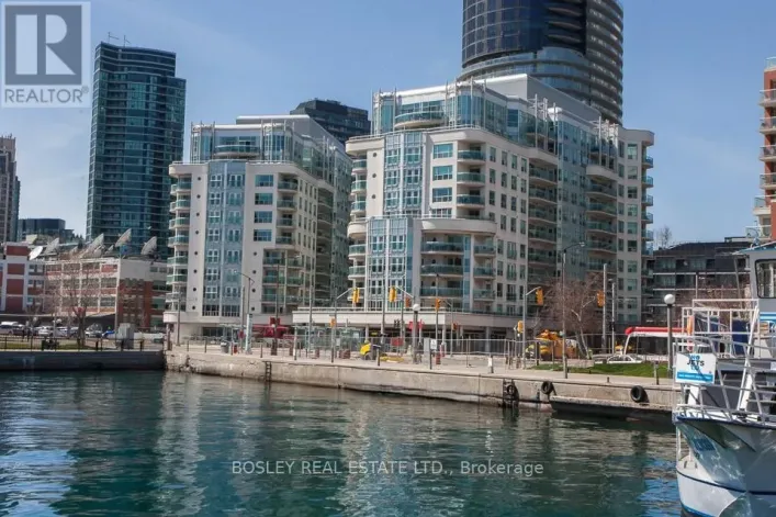 828 - 600 QUEENS QUAY W, Toronto