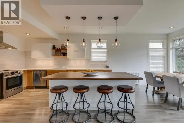 828 BRITANNIA WAY, Squamish