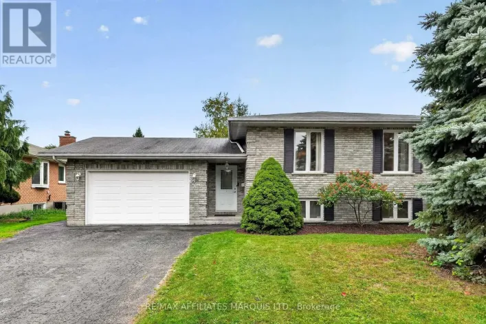828 CHELSEA CRESCENT, Cornwall