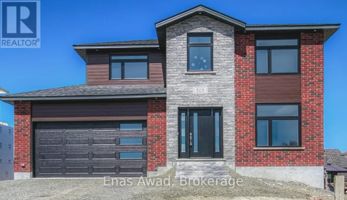 828 MOONROCK AVENUE, Greater Sudbury