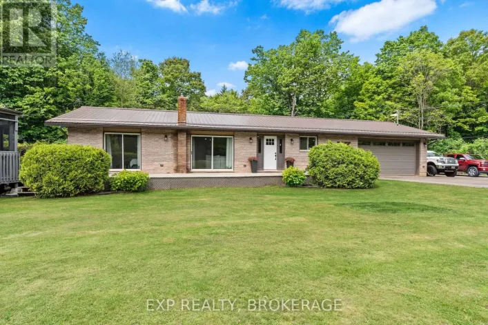 8283 PERTH ROAD, Frontenac
