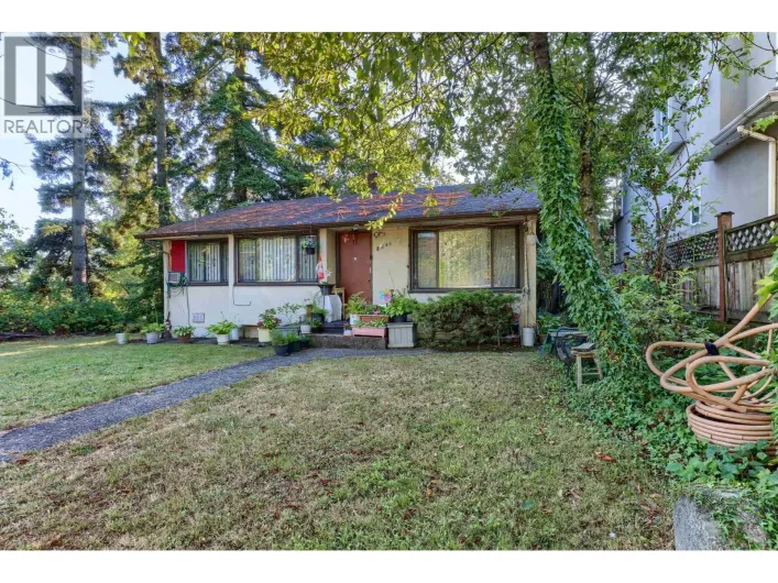 8287 VICTORIA DRIVE, Vancouver