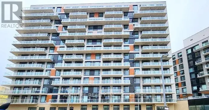 829 - 2 DAVID EYER ROAD E, Richmond Hill