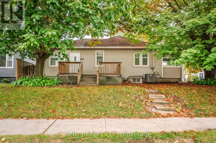 829 ATHOL STREET, Whitby