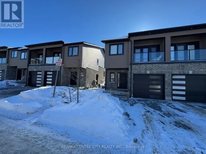 829 SARNIA ROAD, London North