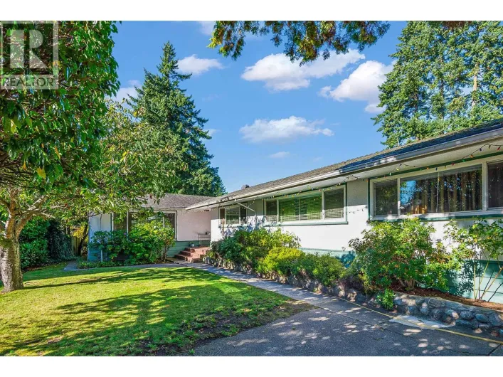 8295 ANGUS DRIVE, Vancouver