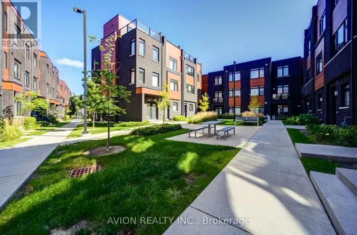 83 - 370 RED MAPLE ROAD, Richmond Hill