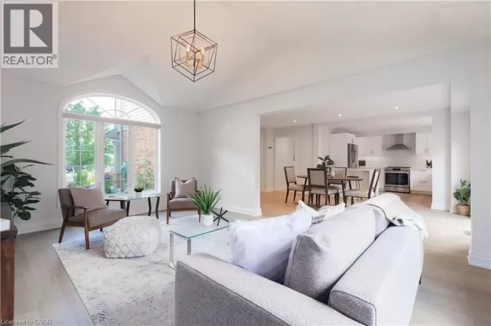 83 BENEDICT Place, Hamilton