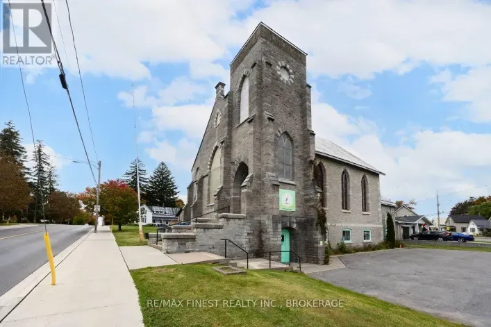 83 BRIDGE STREET, Greater Napanee