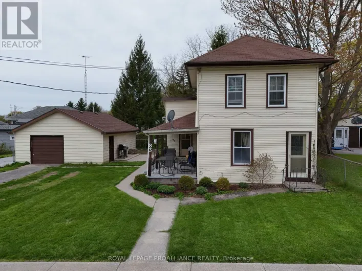 83 COLLEGE STREET, Deseronto)