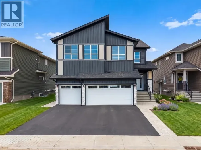 83 Dawson Wharf Mount, Chestermere