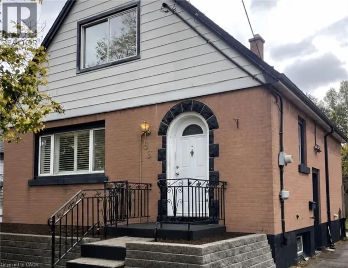 House for sale: 83 EAST 41ST Street, Hamilton