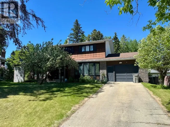 83 Feero Drive, Whitecourt