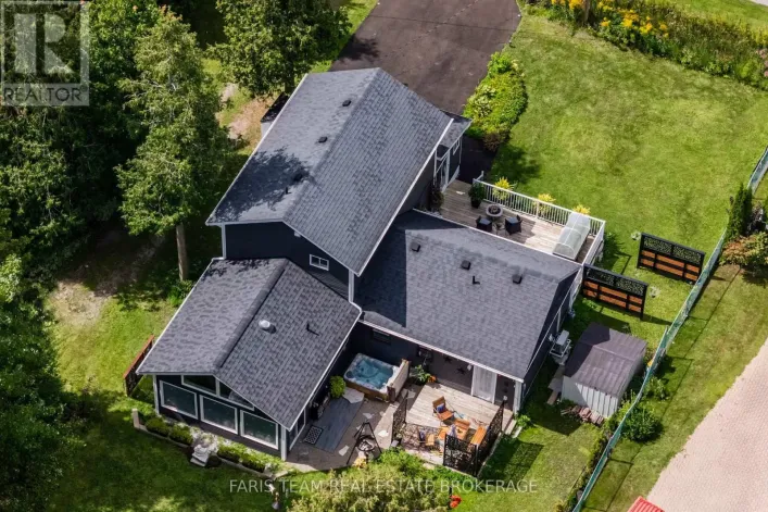 83 KING ROAD, Tay