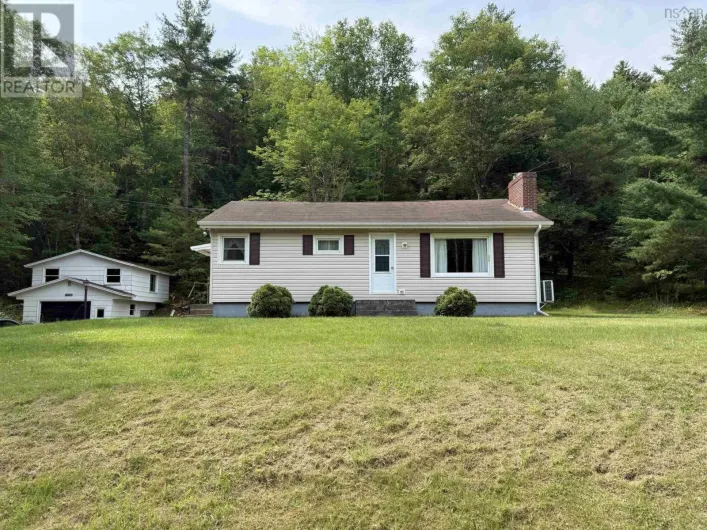 83 Lower Branch Road, Lower Branch
