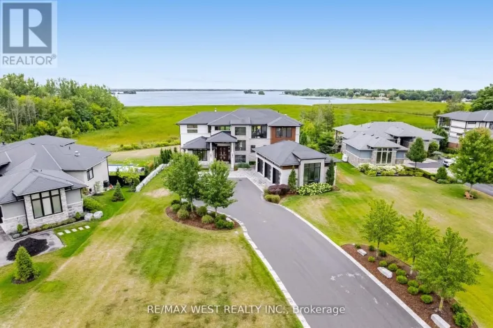 83 NAVIGATION DRIVE, Prince Edward County