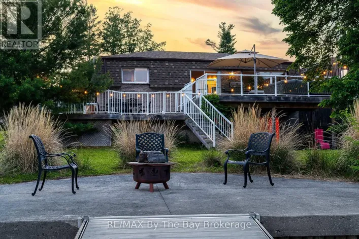 83 OLD MOSLEY STREET, Wasaga Beach