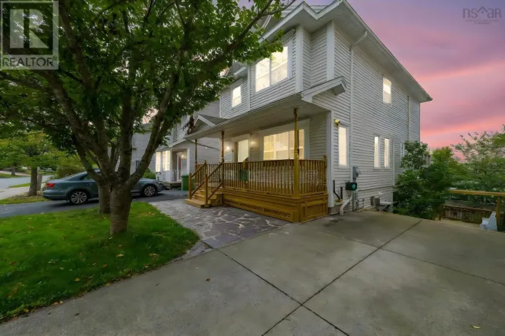 83 Red Fern Terrace, Halifax