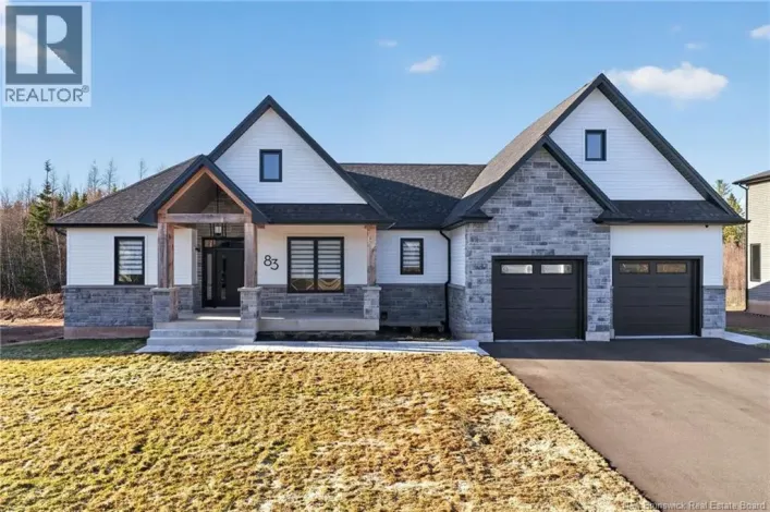 House for sale: 83 Royal Oaks, Moncton