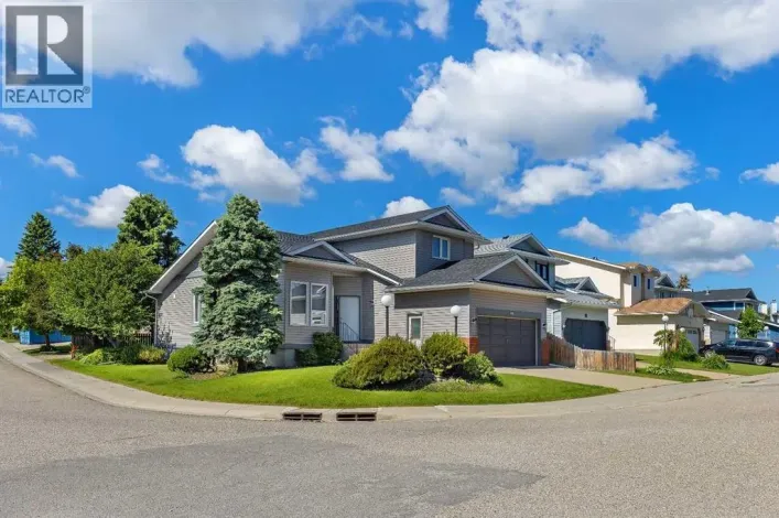 83 Sanderling Road NW, Calgary
