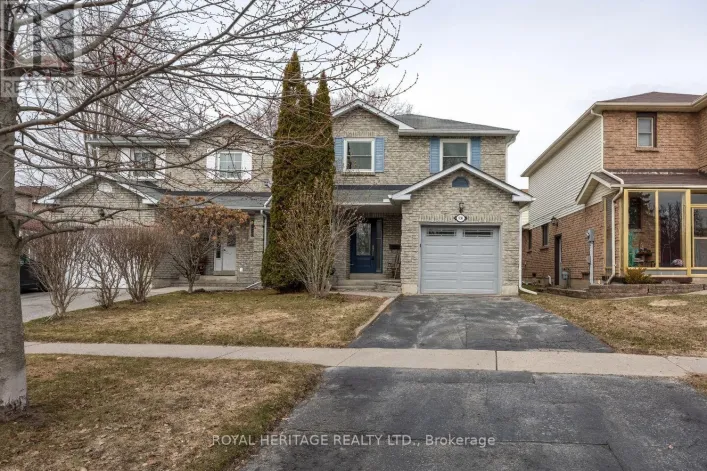 830 CASTLEGROVE AVENUE, Oshawa