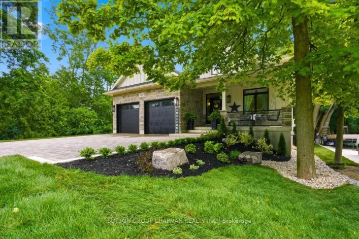 830 RIVERSIDE DRIVE, London North