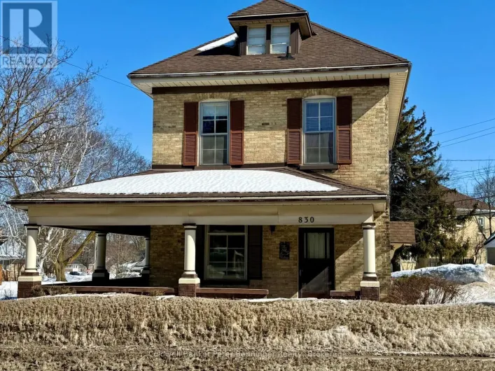 830 YONGE STREET S, Brockton