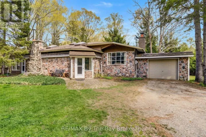 8308 COUNTY ROAD 9, Clearview