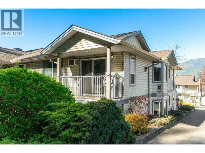 831 2 Street SE Unit# 201, Salmon Arm