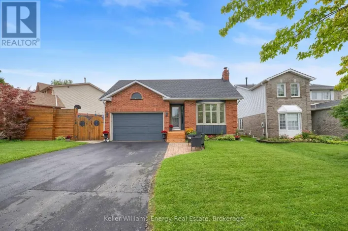 831 LAVIS STREET, Oshawa