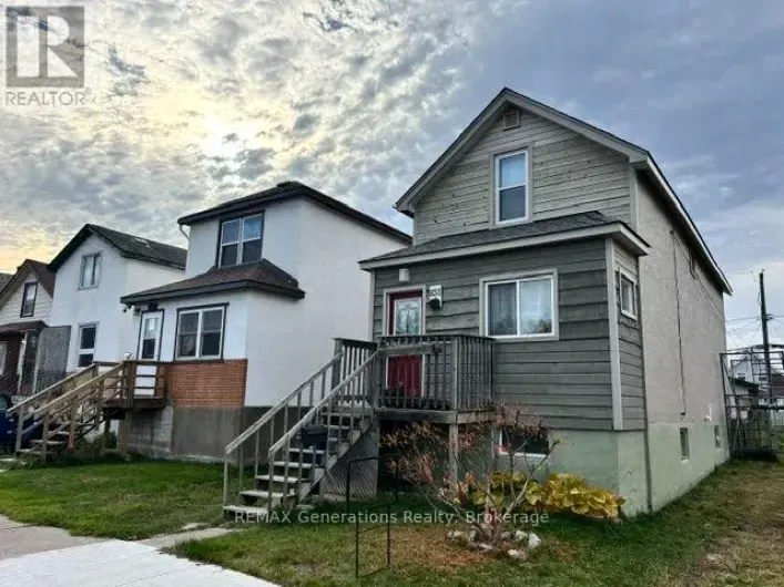 831 MCINTOSH STREET, Thunder Bay