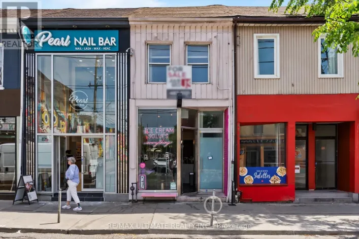 831 QUEEN STREET W, Toronto