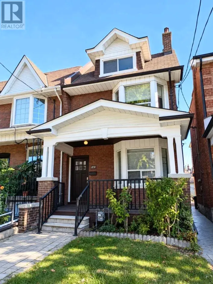 831 SHAW STREET, Toronto
