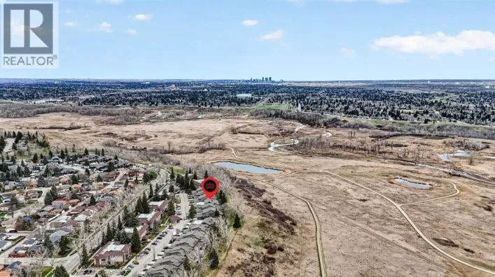 832, 860 Midridge Drive SE, Calgary
